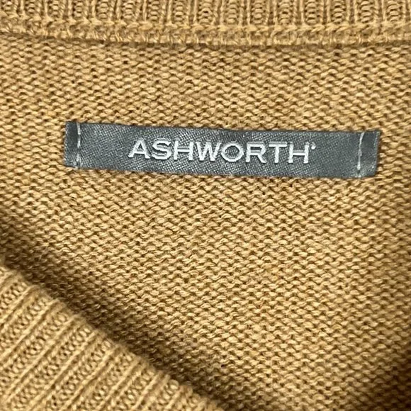 TaylorMade Golf Cashmere V-Neck Sweater XL Long Scotland - Picture 5 of 10